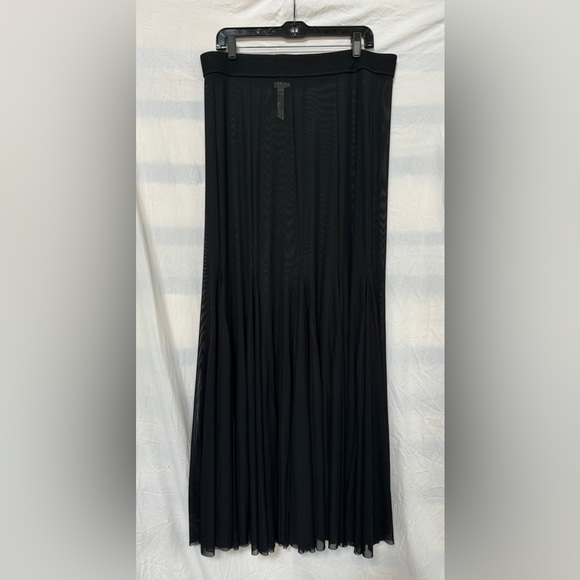 Free People Godet Girl Mesh 1/2 Slip Sheer Maxi Skirt in Black NWOT - Picture 5 of 5